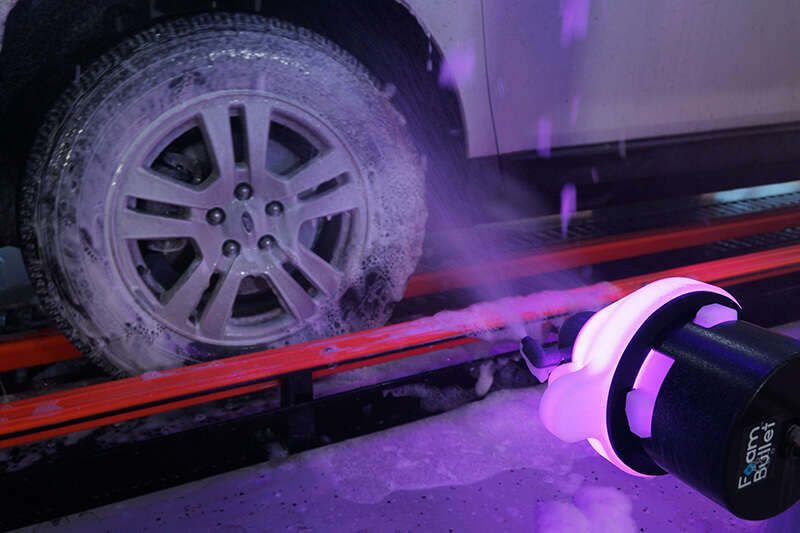 Professional wheel cleaning detail