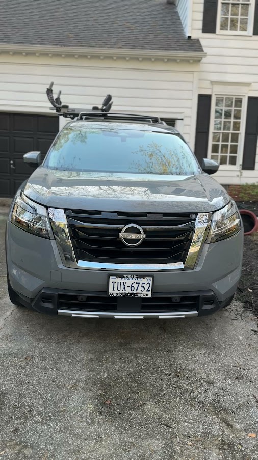 Exterior car wash detail